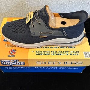 New Sketchers Hands Free Slip-ins. Size 12 men's athletic shoes